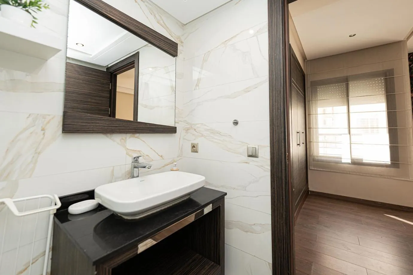 Apartment Studio En Coeur De Casablanca ,Racine